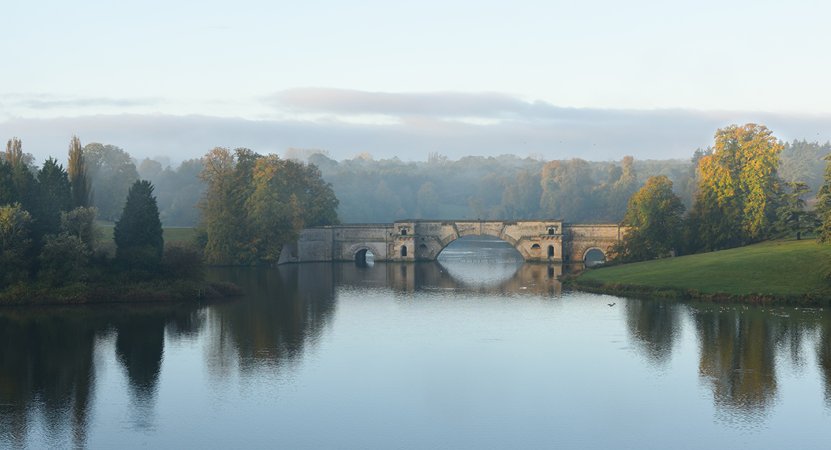 Blenheim Palace lake