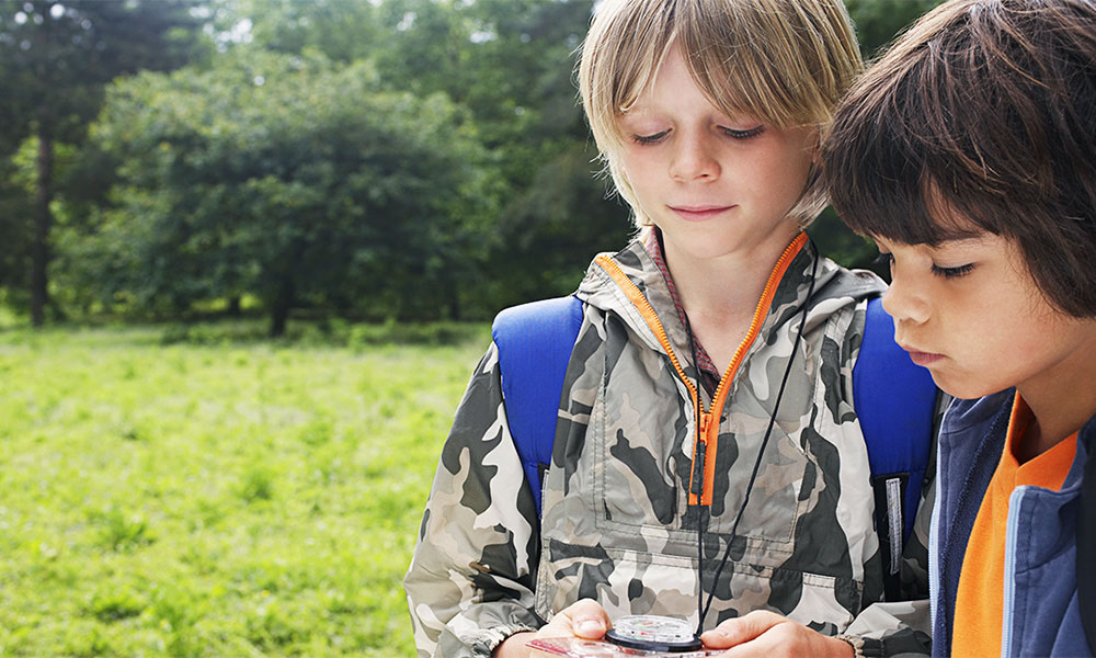 kids navigating