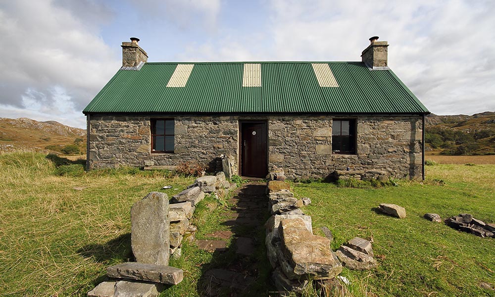 Peanmeanach Bothy 