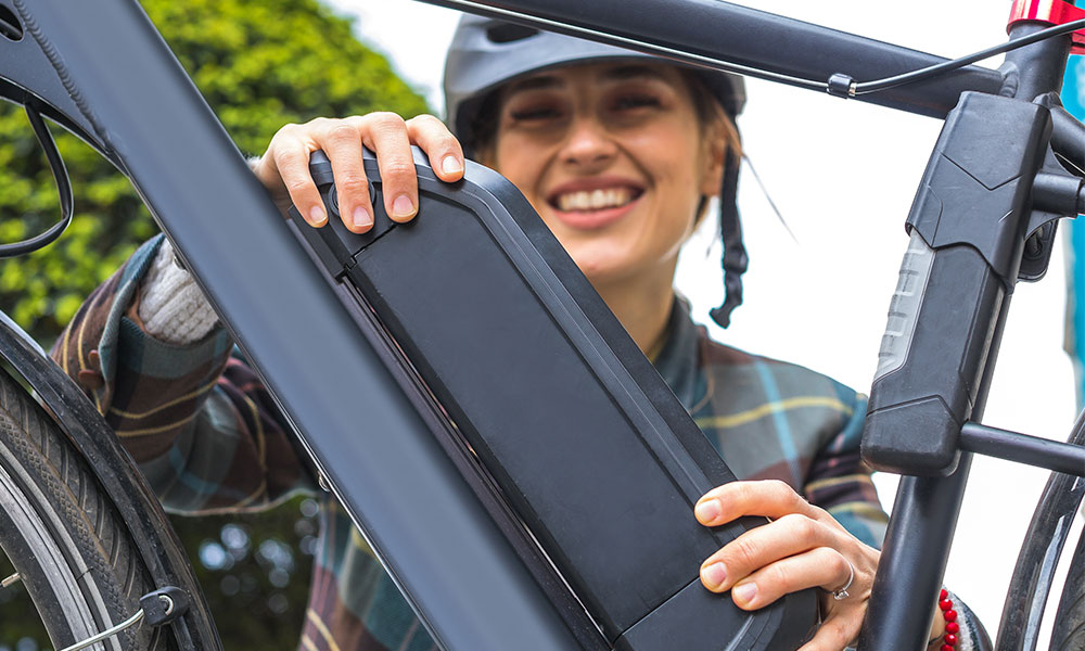 woman e-bike battery&nbsp;