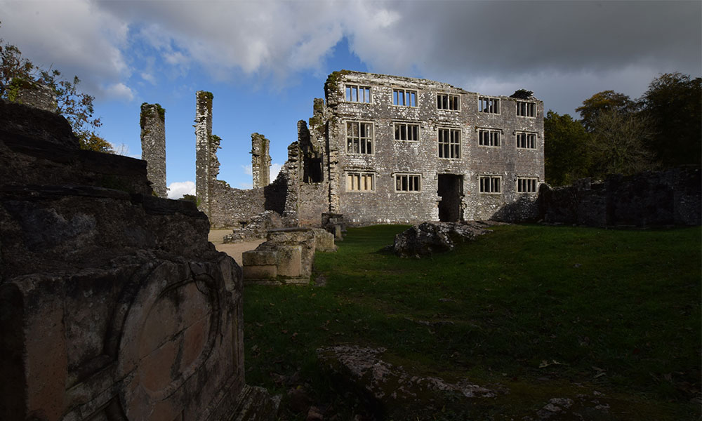 Berry Pomeroy Castle