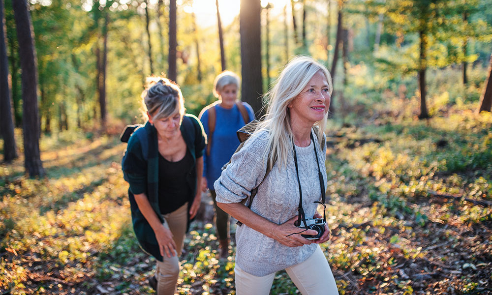 Friends finding outdoor places near by