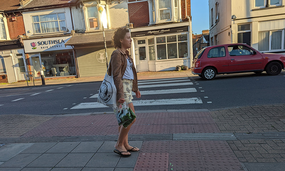 walking shopping bag