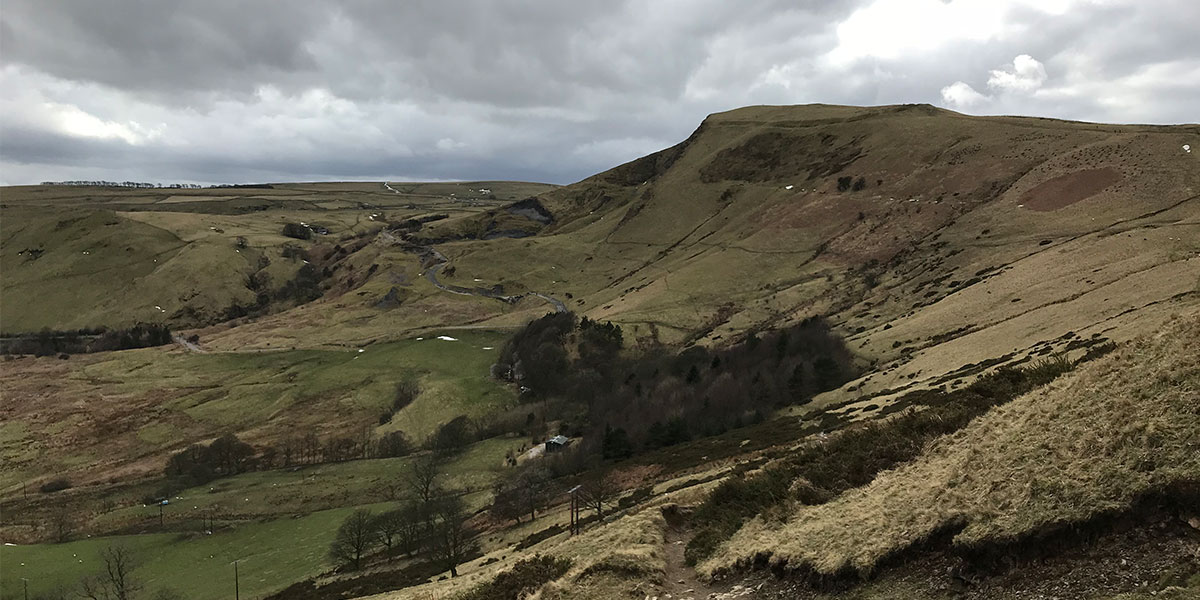 Looking West to Mam Tor from Lose Hill ascent