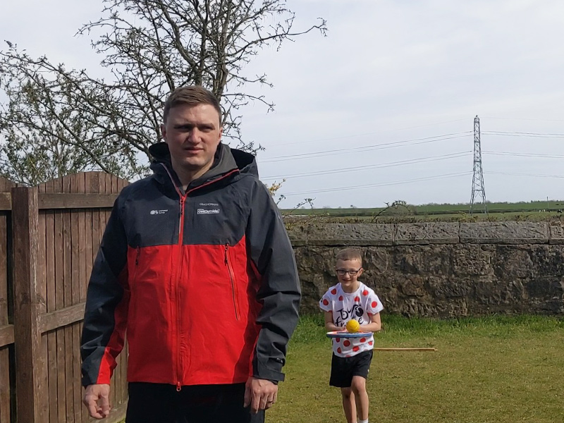 Hot Chocolate garden game