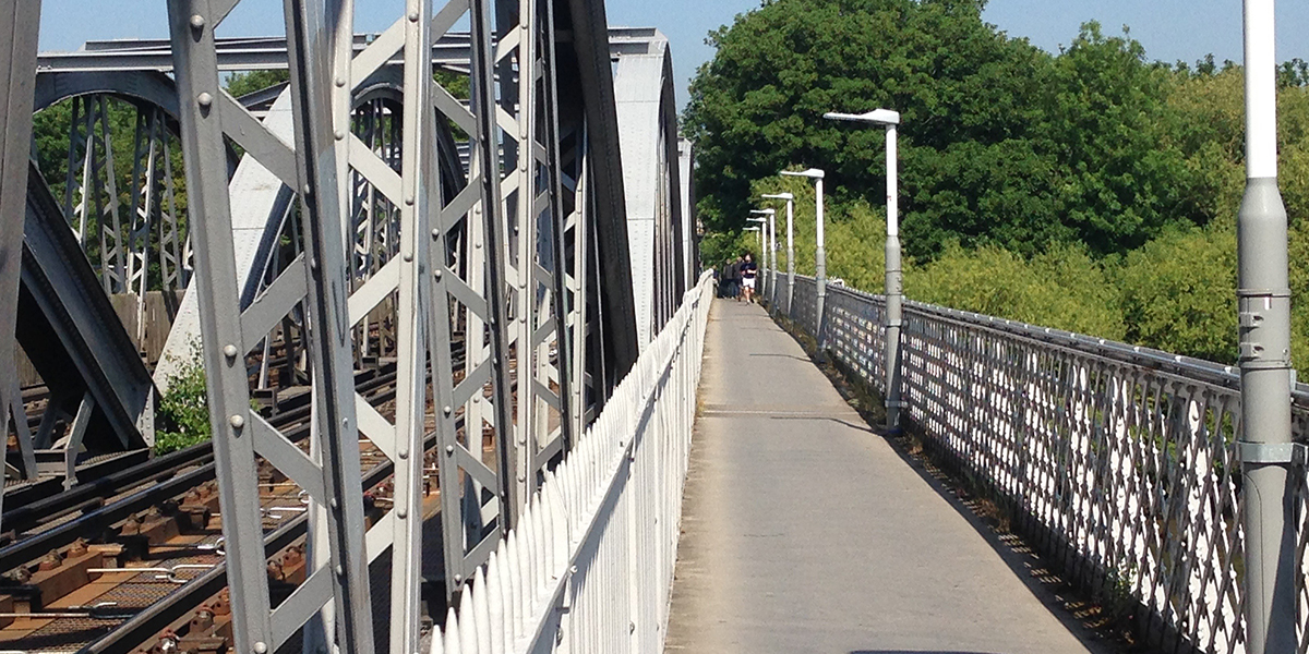 Little adventure across Barnes Bridge