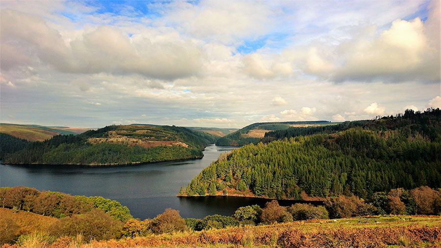 Llyn Brianne reservoir ride