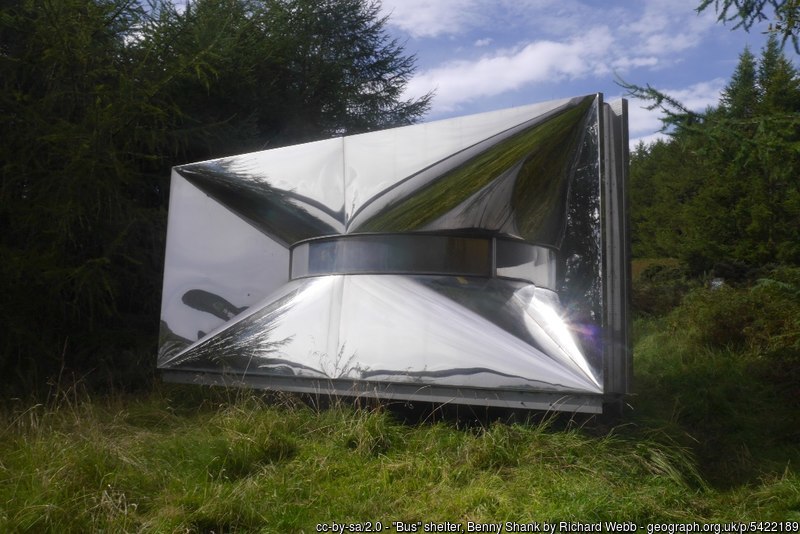 Benny Shank shelter: an exhibit on the sculpture trail which serves as a shelter - © Richard Webb vie Geograph (Creative Commons)